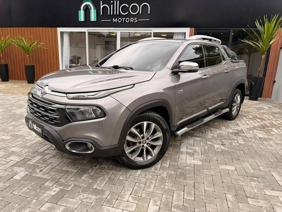 FIAT TORO 2.0 16V TURBO DIESEL RANCH 4WD AT9 FIAT TORO 2.0 16V TURBO DIESEL RANCH 4WD AT9